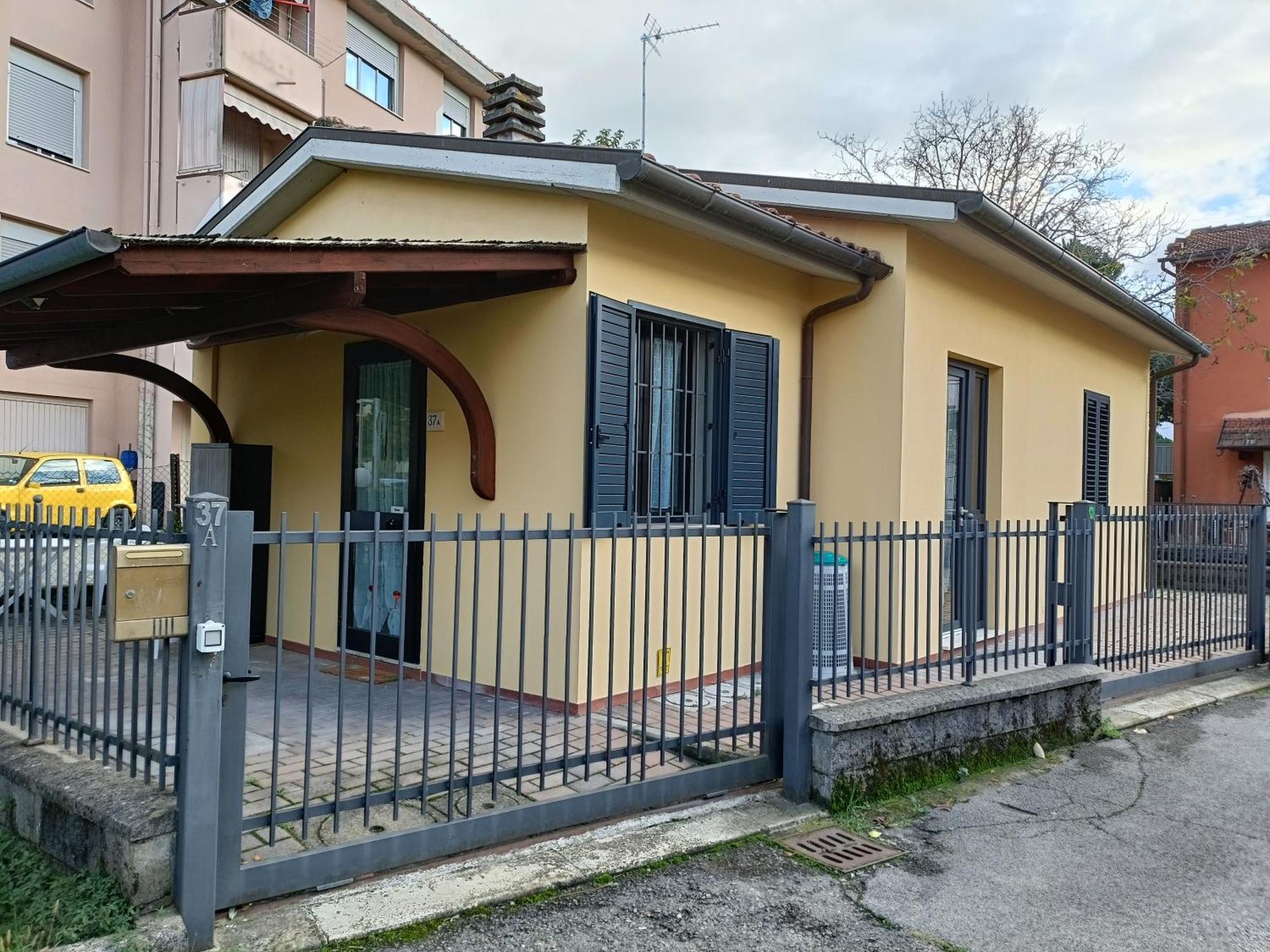 A Casa Di Amici Lägenhet Arezzo Exteriör bild